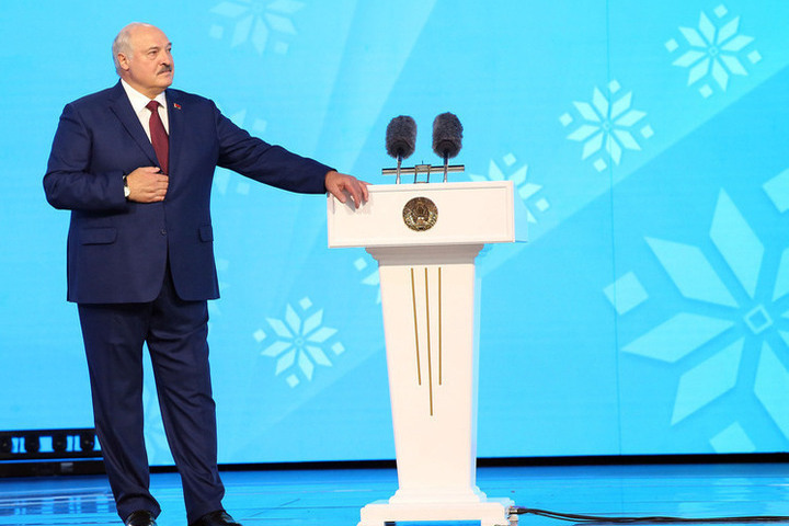 Лукашенко призвал Владимира Зеленского успокоиться и остановиться, иначе киевские власти потеряют всю Украину