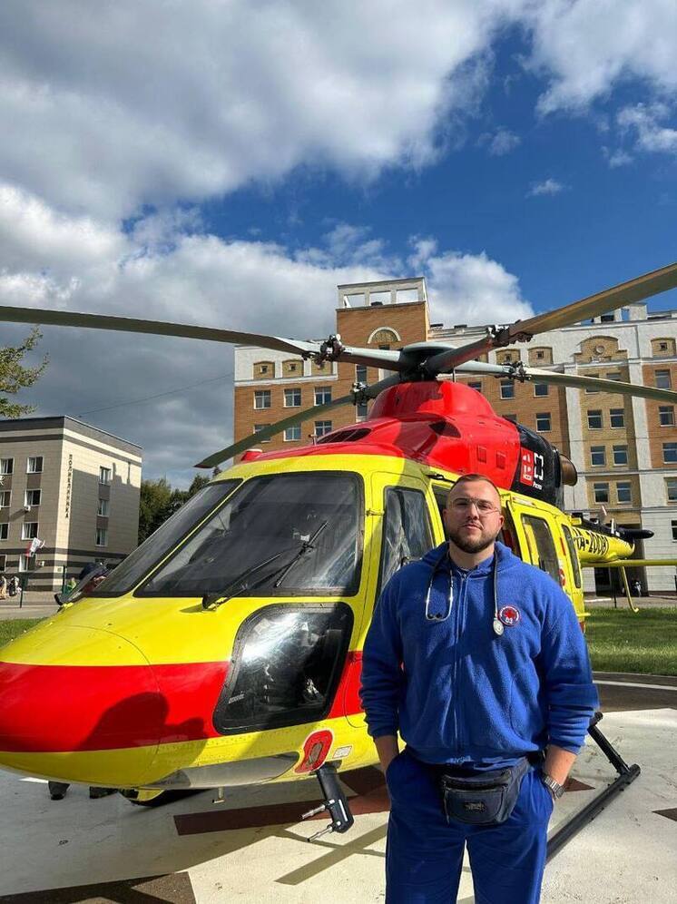 Два молодых врача приступили к работе в калужской скорой помощи