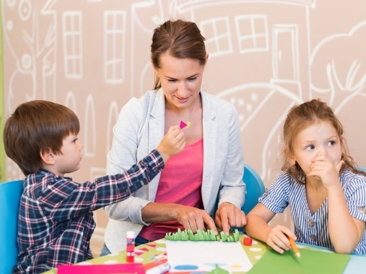 Смоленские воспитатели отмечают профессиональный праздник