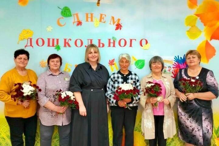 Глава Энергетика поздравил педагогов с Днём дошкольного работника