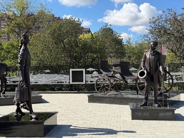 В Элисте открыли новую скульптурную композицию