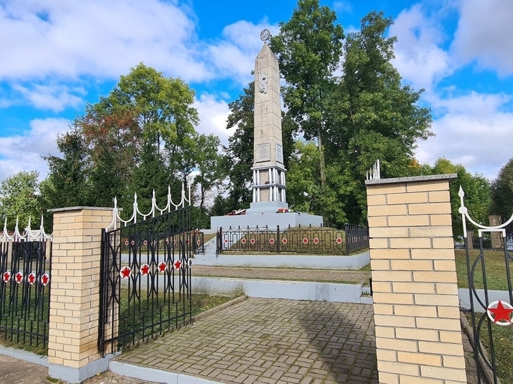 В Ленобласти благоустроили мемориал «Ивановский пятачок»