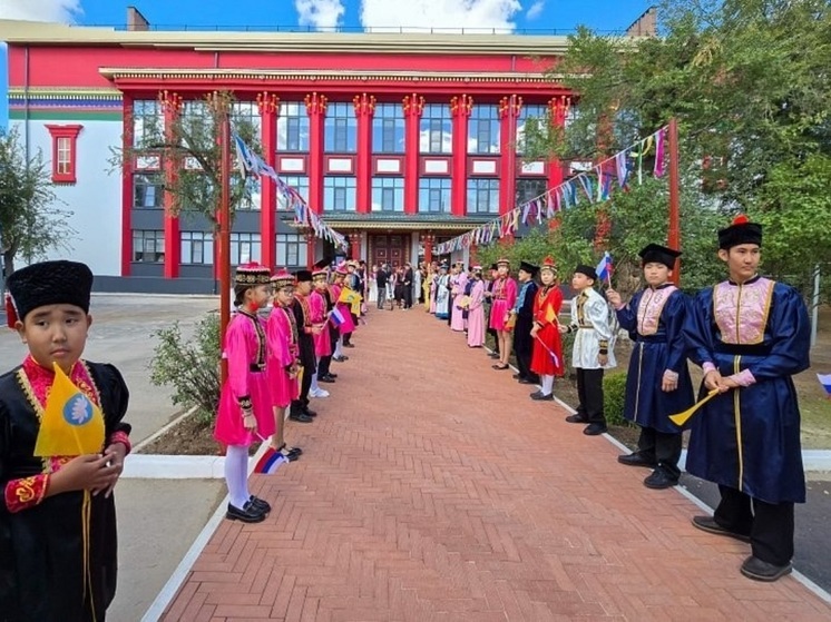 В Элисте открыли буддийскую воскресную школу