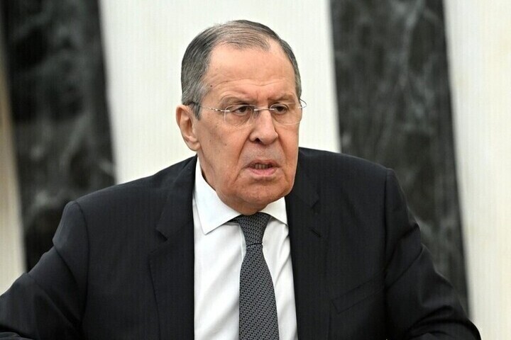 Глава МИД РФ поинтересовался у западных журналистов, не интересно ли им, кто погиб в Буче