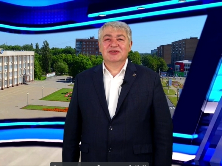 Глава Железногорска поздравил курских машиностроителей