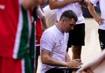 После пандемии COVID-19 в нашем баскетболе как-то сформировался квартет команд, которые неизменно играют в полуфиналах, деля итоговые четыре первых места. Одной из этих команд является «Локомотив-Кубань». Вот только место у «Локо» практически всегда – четвёртое. Так, после пандемии в Единой лиге прошло пять чемпионатов, и четыре раза краснодарская команда замыкала квартет сильнейших. Но, может, в предстоящем первенстве эта тенденция будет сломлена?