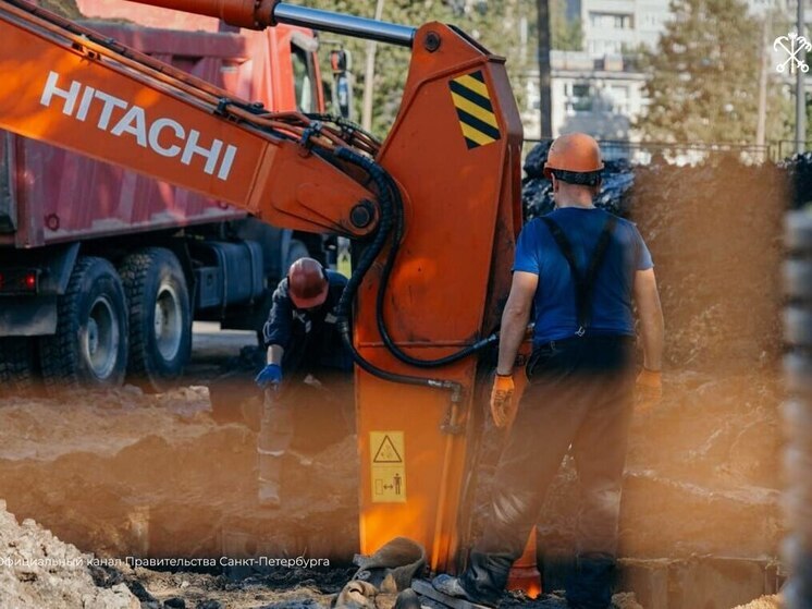 На Пискаревском проспекте улучшили водоснабжение