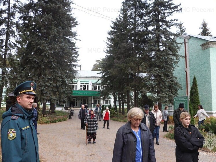 Ветераны в безопасности: тренировочная срочная эвакуация прошла в доме-интернате Тамбова