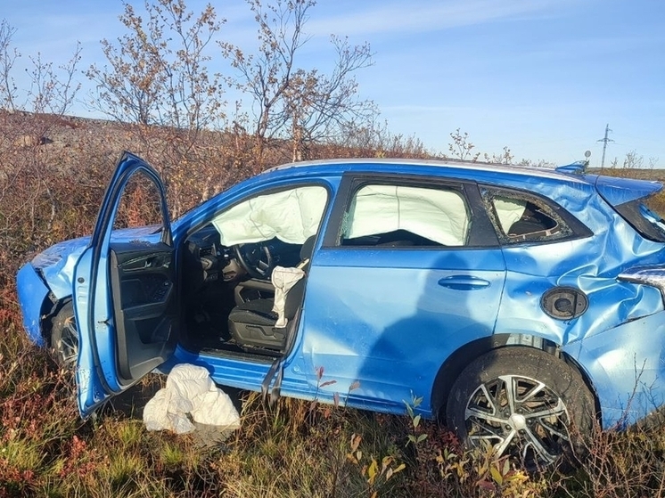 Четыре человека пострадали в аварии в Кольском округе