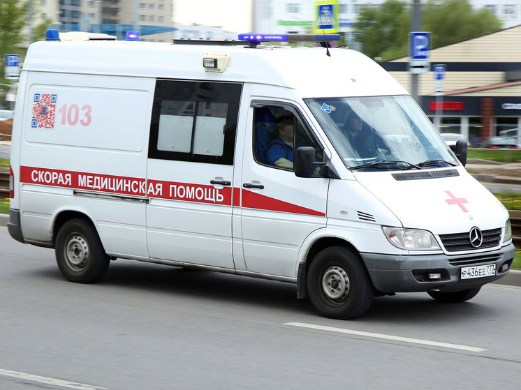 Врачи сумели сложить 6 пальцев из 14