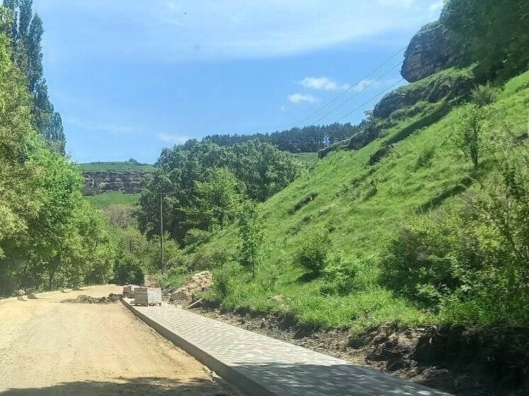 На Ставрополье обновляют туристические дороги по нацпроекту