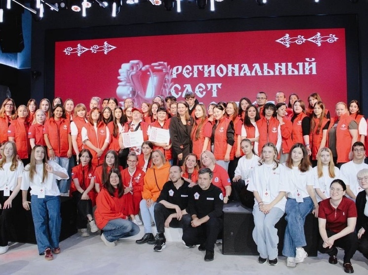 Волонтеры-медики со всего Ямала обменивались опытом в Тарко-Сале