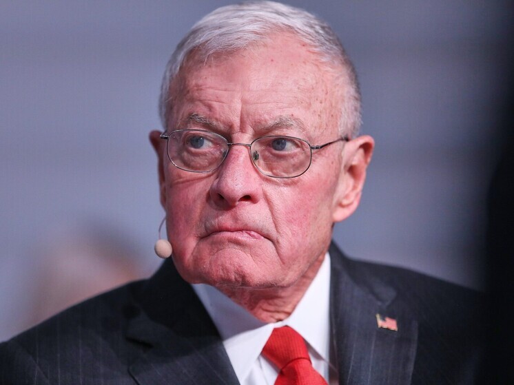 Келлог: Трамп разрешил Украине наносить удары вглубь России