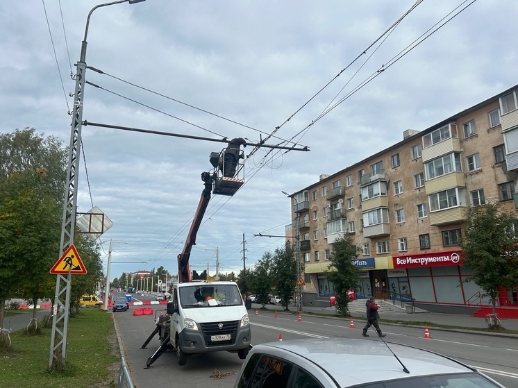 В Петрозаводске готовятся запустить движение троллейбусов по Лобановскому мосту