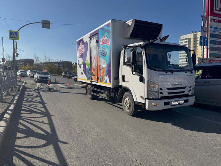 В Первоуральске грузовик Isuzu сбил велосипедиста