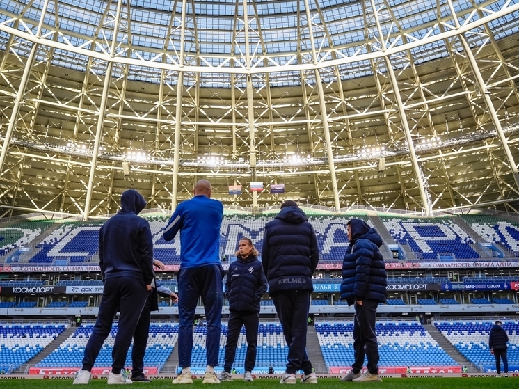 По Самаре пустят бесплатные автобусы в день игры «Крыльев» в Кубке 1 октября