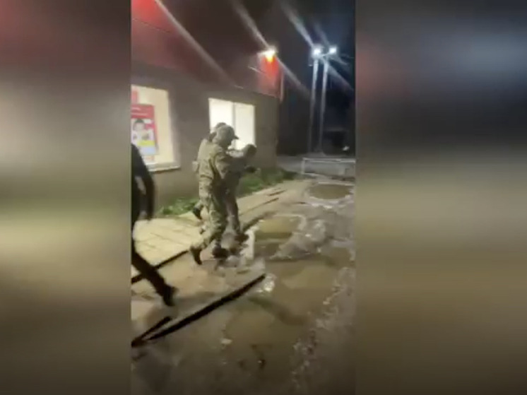 В Архангельской области ликвидировали крупную нарколабораторию