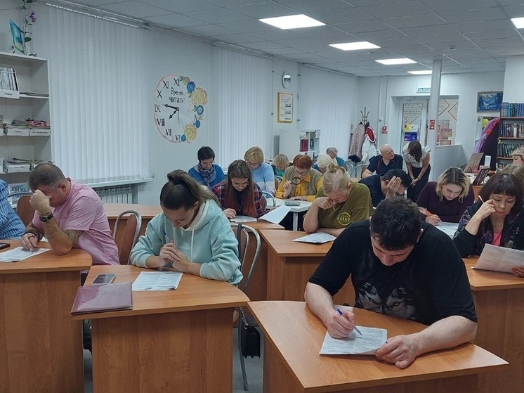 Северяне проверили свои знания на «Литературном диктанте»