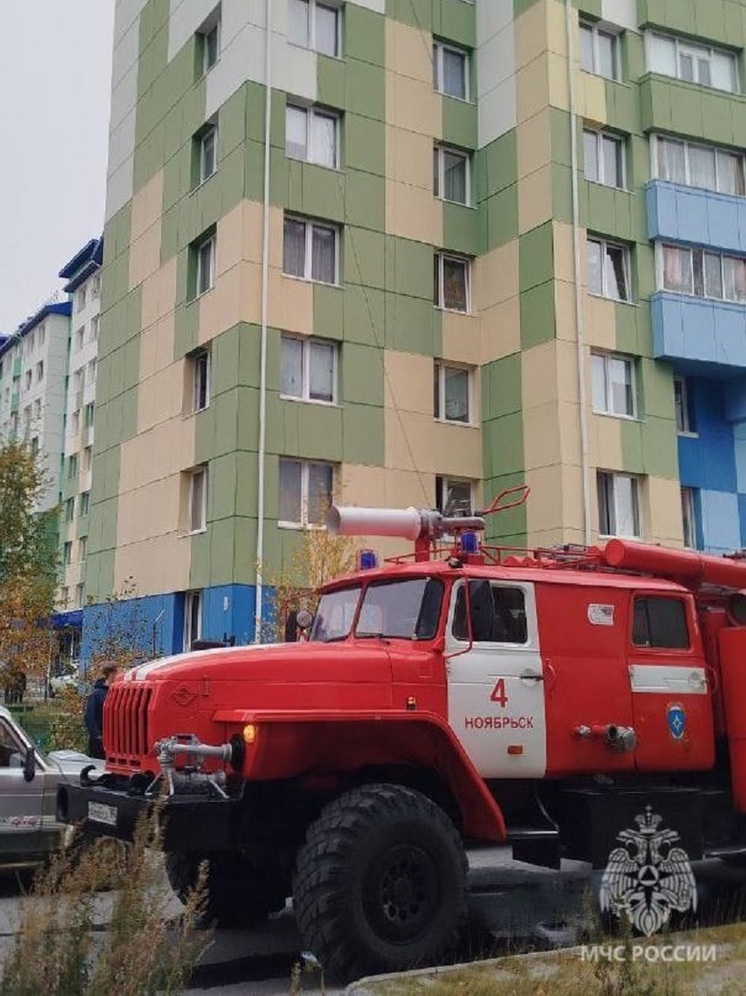 В Ноябрьске пострадавший в пожаре мужчина скончался