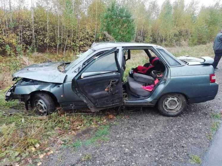 Мужчина погиб в жутком ДТП под Тамбовом: машина перевернулась и съехала в кювет