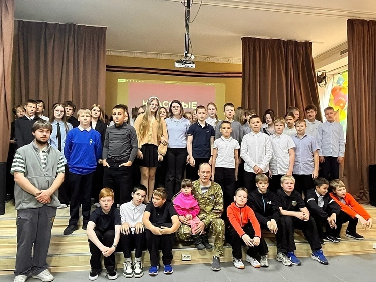 «Разговоры о важном» с ветераном СВО прошли в школе №1 Нарьян-Мара