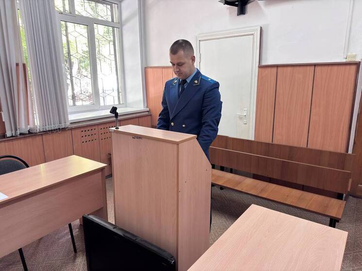 Бывшего бухгалтера спортшколы осудили за мошенничество в Брянской области