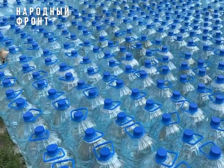 Орловцы отправили бойцам СВО 750 тысяч литров воды и 5 тысяч окопных свечей