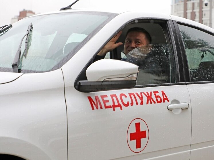 На Кубани медучреждения получили 73 новых автомобиля