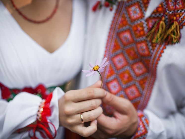 Ивановская: на Украине снова растет количество русскоговорящих