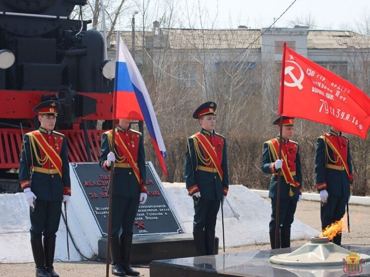 Обновленный памятник железнодорожникам откроют в Чите