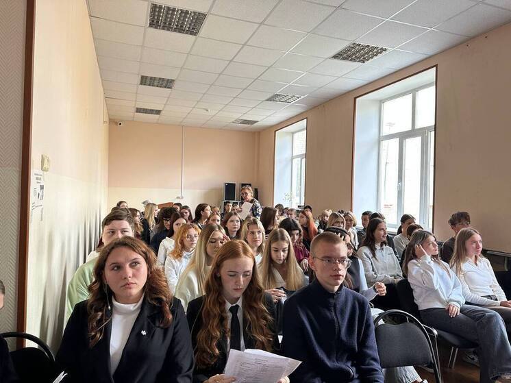 Студенты Серпуховского колледжа отметили День туризма