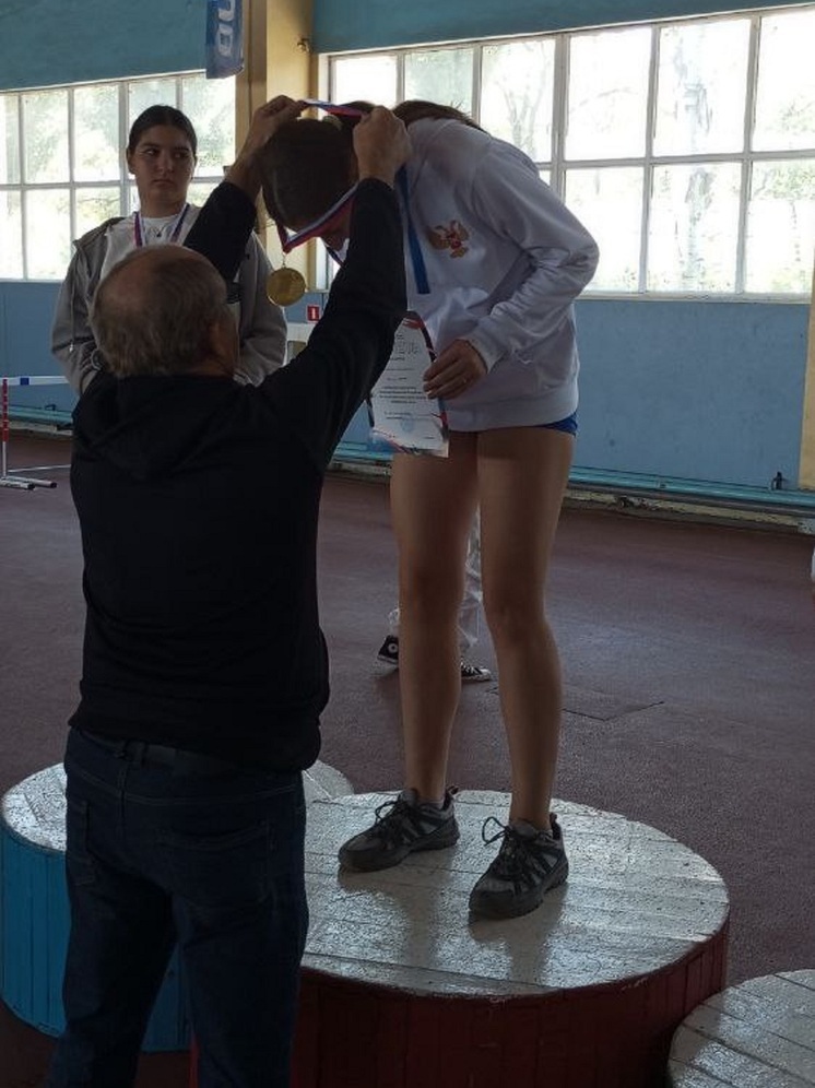 В Донецке прошло Открытое Первенство ДНР по лёгкой атлетике среди команд спортивных школ