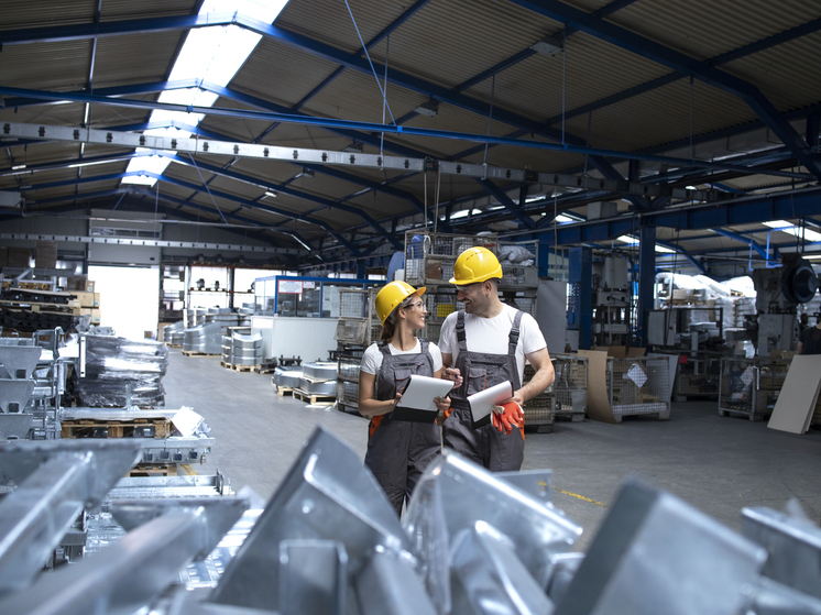 Инвесторы планируют создать более 23 тыс. рабочих мест в новых регионах — Файзуллин