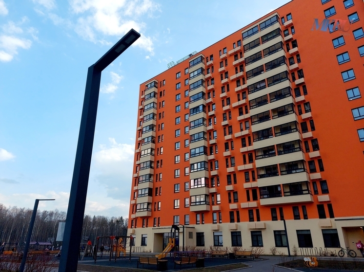 Следователи помогли сироте из Калужской области получить квартиру