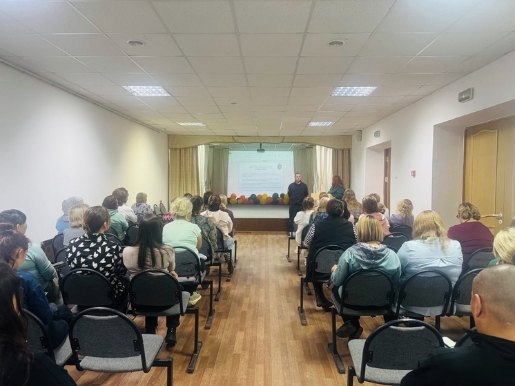 В Ненецкой школе имени А.П. Пырерки прошло общешкольное родительское собрание