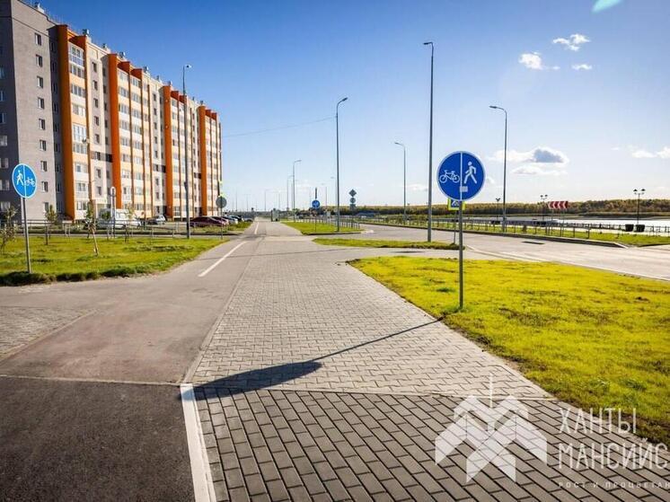 В Ханты-Мансийске завершают благоустройство микрорайона «Береговая зона»