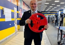 Пскович Георгий Пономарев является обладателем многих спортивных и общественных наград в сфере фитнеса, он неоднократно занимал призовые места на всероссийском и международном уровне, отстаивал честь нашего региона в самых престижных соревнованиях и участвовал в телевизионных шоу для спортсменов