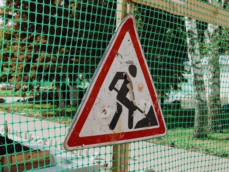 Прорыв трубопровода на проспекте строителей в Пензе будут устранять до четырех утра