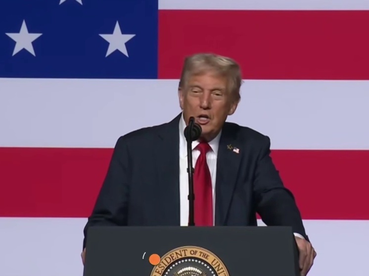 Трамп подтвердил, что отправил атомные подводные лодки к России