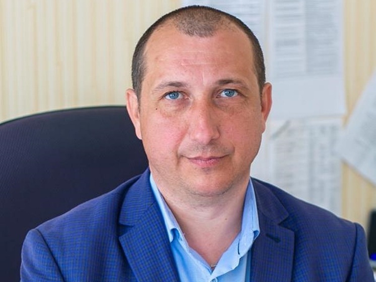 Суд признал виновным заместителя главы Каменского района Владимира Баранова в превышении должностных полномочий. Действия чиновника повлекли за собой ущерб бюджету муниципального образования в размере 800 тысяч рублей.