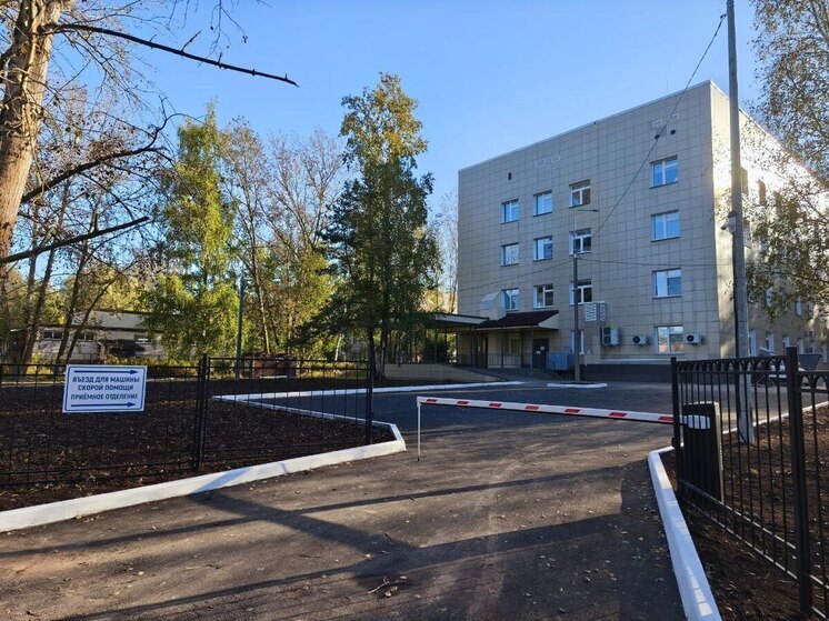 В Великом Новгороде оборудовали новый подъезд к перинатальному центру