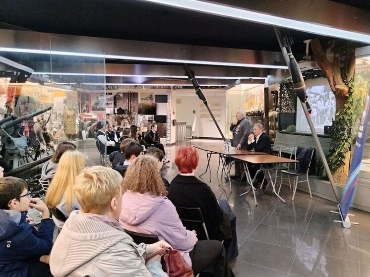 «Единая Россия» провела для ярославских старшеклассников «Урок мужества»