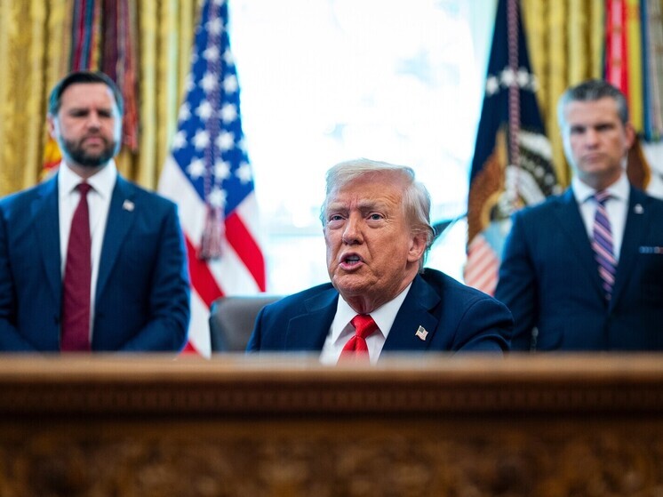 Трамп призвал военных тренироваться на американских городах