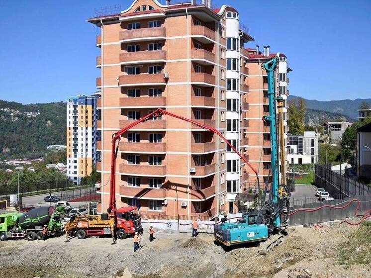 В Сочи продолжается активная программа расселения ветхого и аварийного жилья