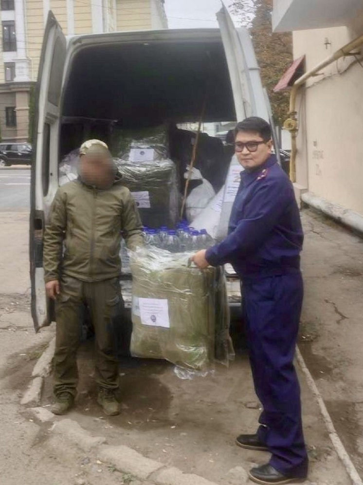Следователи ДНР помогли организовать передачу гумпомощи из Республики Тыва бойцам СВО