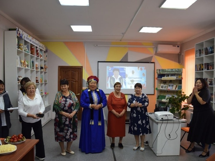 В Калмыкии чествуют пожилых
