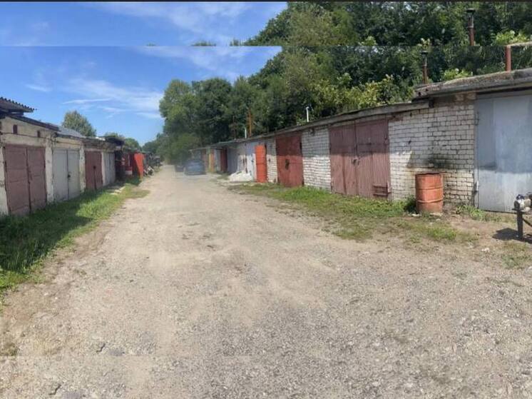 В Приморье несовершеннолетние угнали "Ладу" у родственника и разбили ее