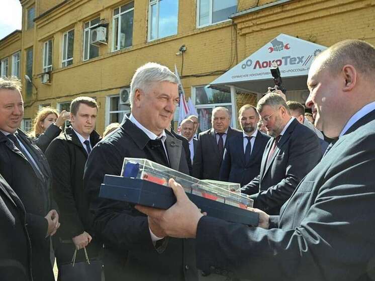 Лучшее депо страны посетил губернатор Воронежской области