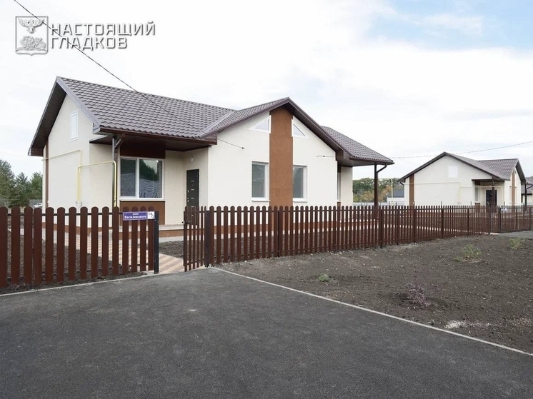 Белгородские дети-сироты получили ключи от собственного жилья