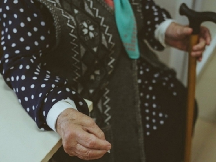 Социальные услуги на дому получают 32 тысячи пожилых волгоградцев